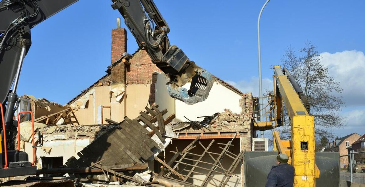 Ocena stanu obiektu przed rozbiórką - jakie czynniki są najważniejsze?