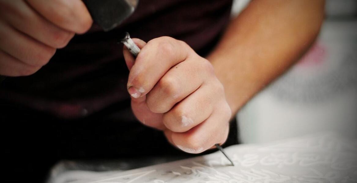 Zastosowanie kamienia mydlanego w nowoczesnych rzeźbach