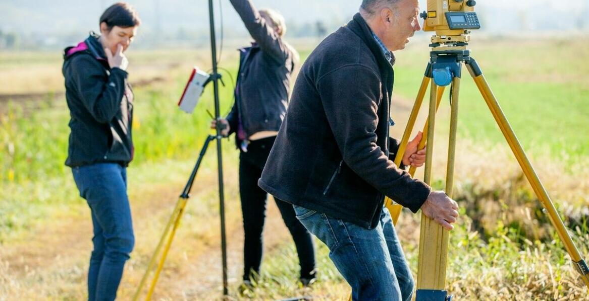 Wpływ precyzyjnych pomiarów geodezyjnych na sukces inwestycji budowlanej