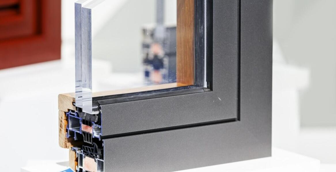 Czy warto inwestować w szyby atermiczne i jakie są ich zalety?