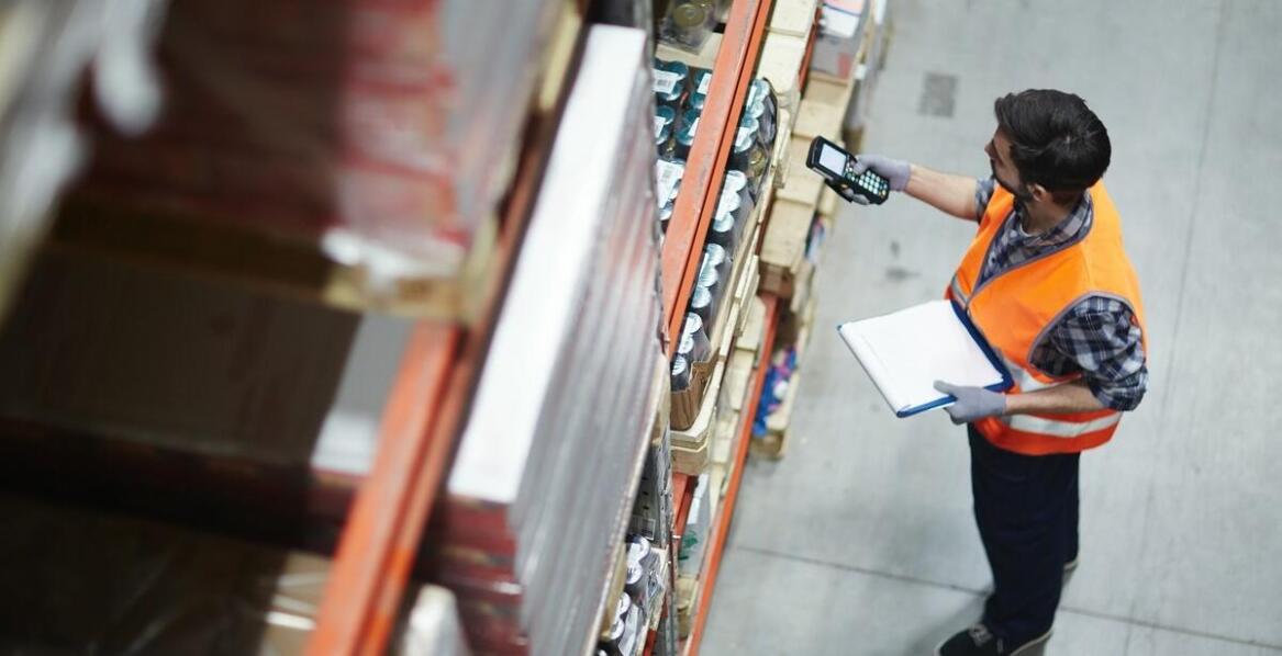 Wpływ technologii RFID na optymalizację procesów magazynowych