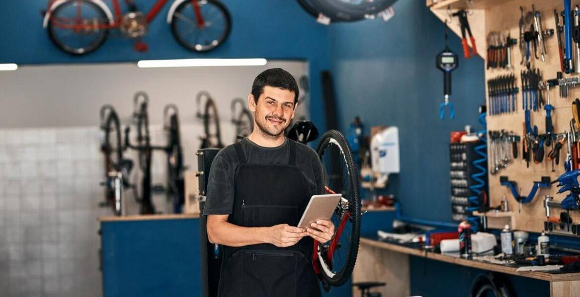 Jak serwis rowerowy w Łodzi przygotowuje rowery do jazdy miejskiej?