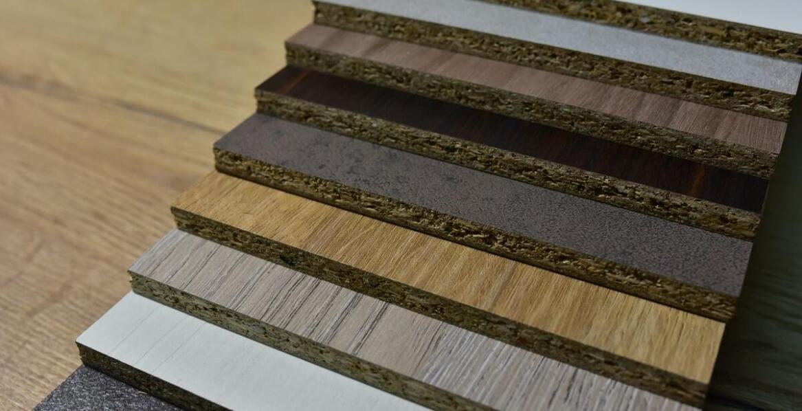 Rola odbioru płyt wiórowych w zrównoważonym rozwoju przemysłu meblarskiego