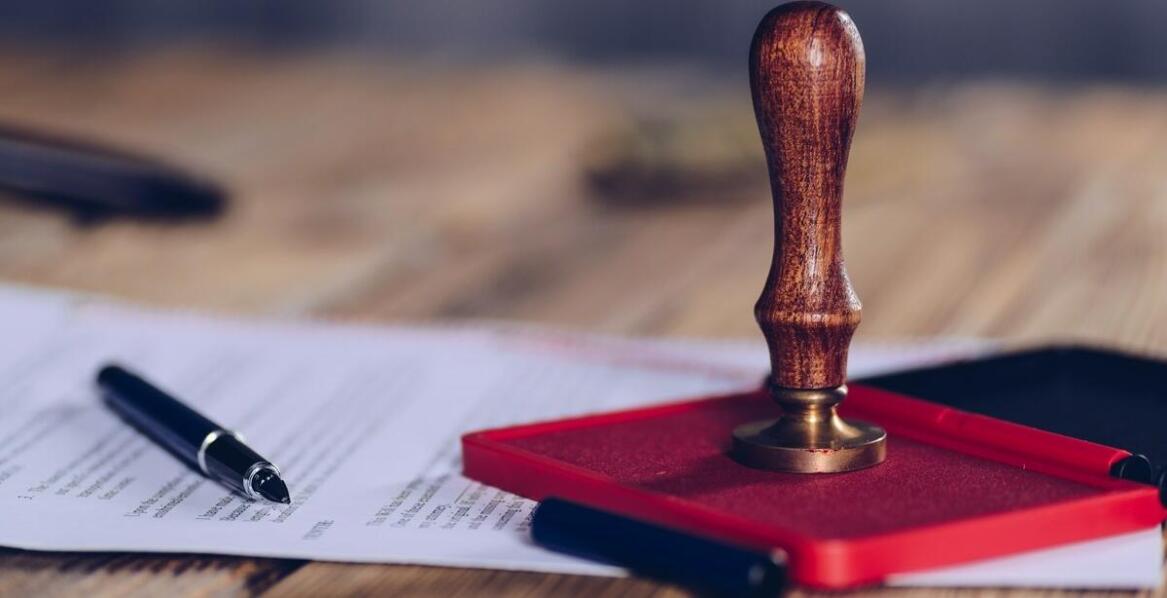 Jak ustalić miejsce zgłoszenia rozdzielności majątkowej, gdy małżonkowie się przeprowadzają?