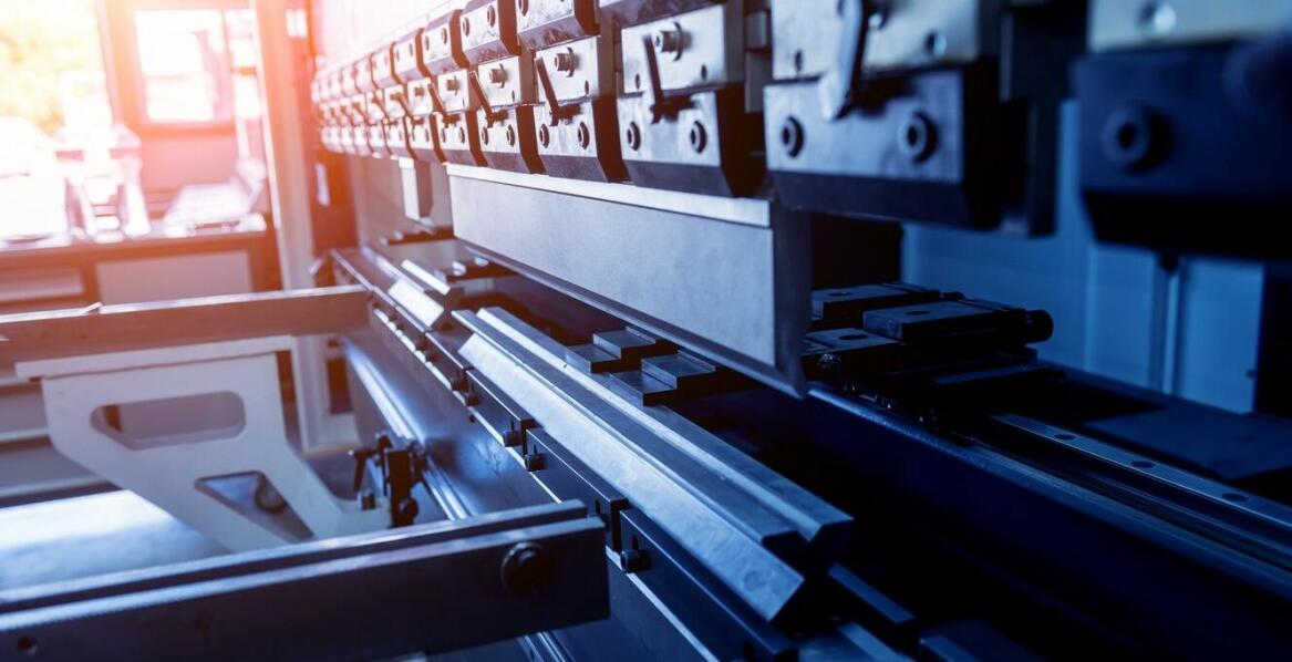 Innowacyjne podejścia do produkcji wyrobów z metalu na zamówienie