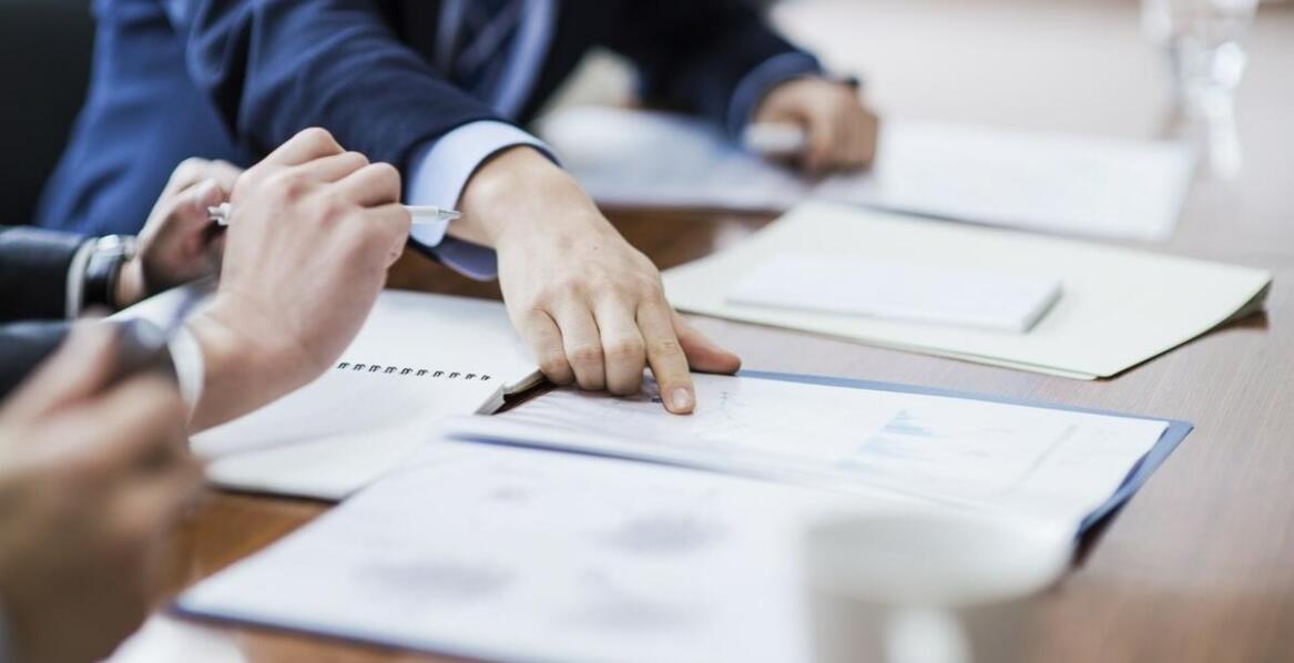 Dlaczego solidność i terminowość są kluczowe w usługach remontowych?