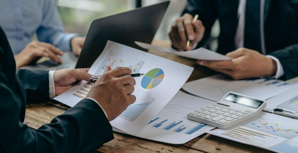 Doradztwo podatkowe w powiecie poznańskim – jak efektywnie obniżyć obciążenia podatkowe?