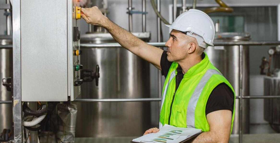 Jak badania BHP wpływają na efektywność pracy zespołu?