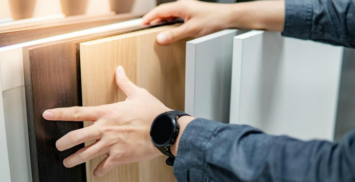 Wpływ jakości materiałów na trwałość mebli kuchennych na wymiar