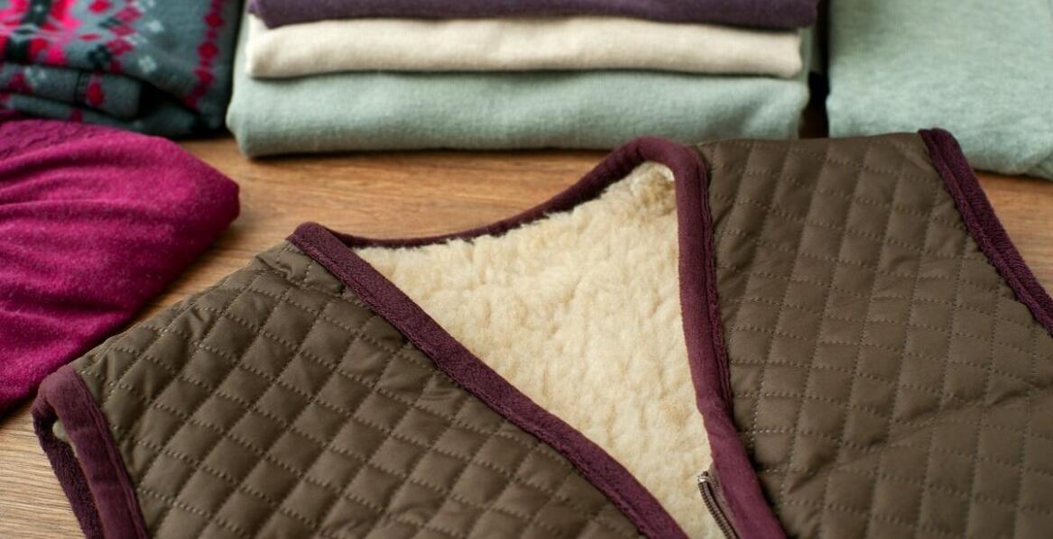 Jakie funkcje powinna mieć kamizelka podgrzewana dla myśliwych?