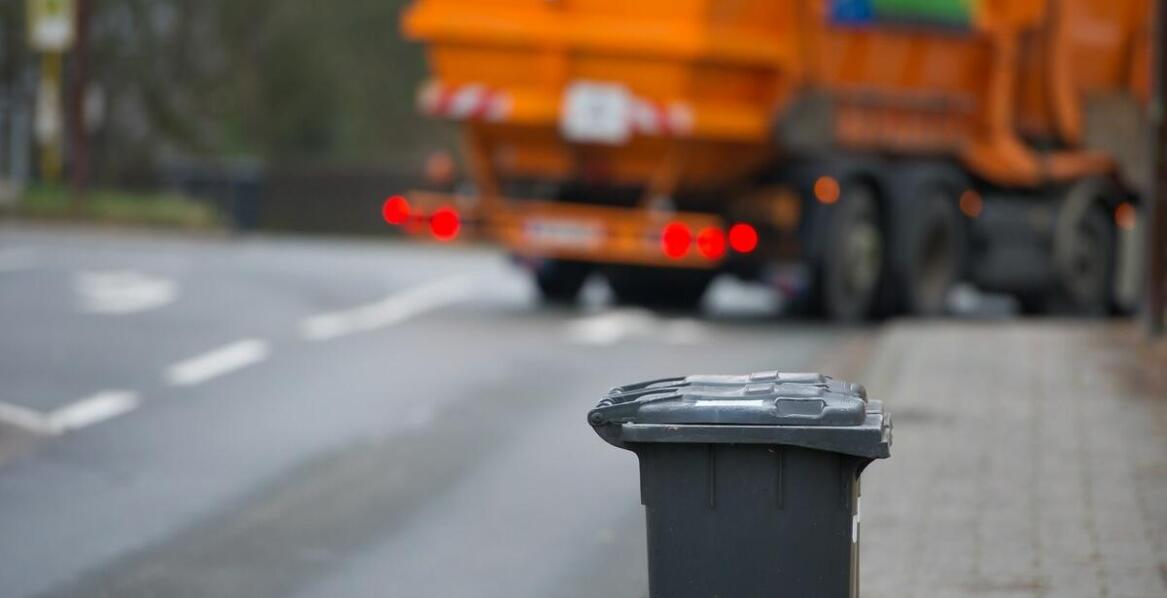 Korzyści finansowe wynikające z profesjonalnego odbioru odpadów spożywczych