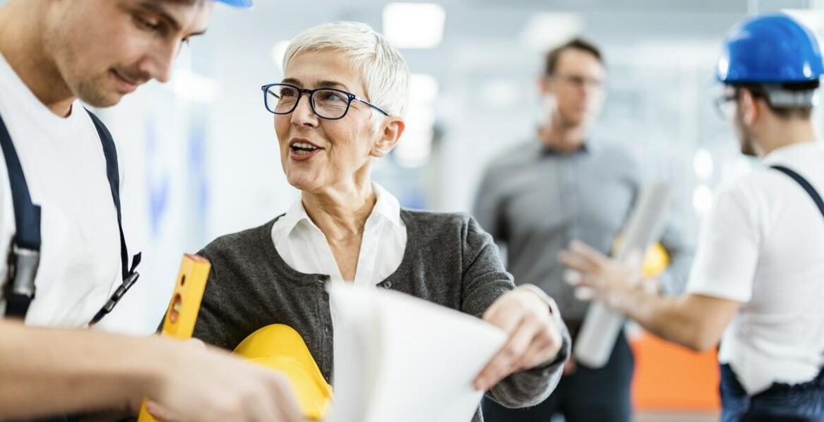 Jak wybrać najlepszy kurs na operatora koparki pod kątem jakości nauczania?