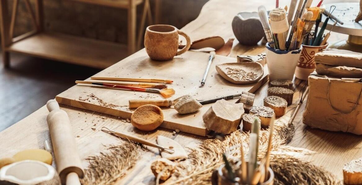Ręcznie robione talerze ceramiczne jako inwestycja w jakość i trwałość