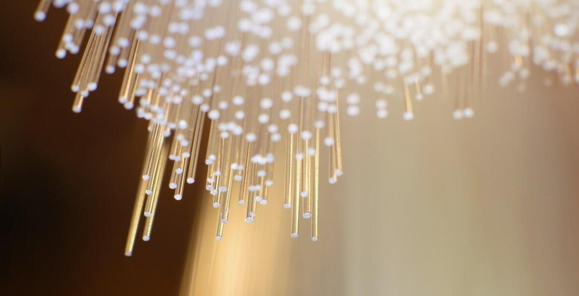 Jak technologia fibre wspiera rozwój e-commerce?