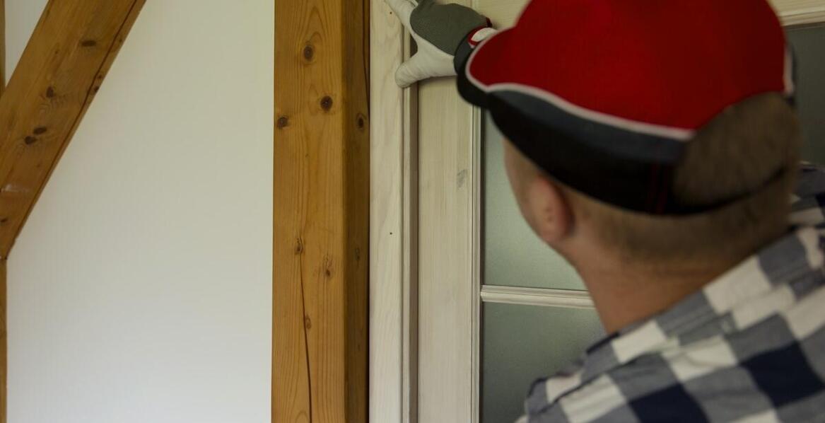 Jak profesjonalny montaż okien wpływa na ich izolacyjność akustyczną?