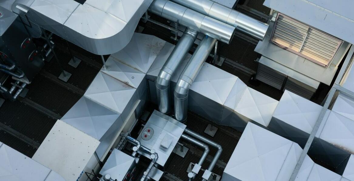 Wybór drzwiczek rewizyjnych jako kluczowy element wentylacji