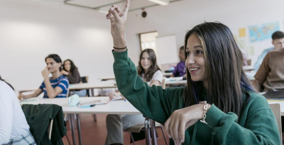 Jakie są metody pracy z dziećmi na kursach języka włoskiego od podstaw?