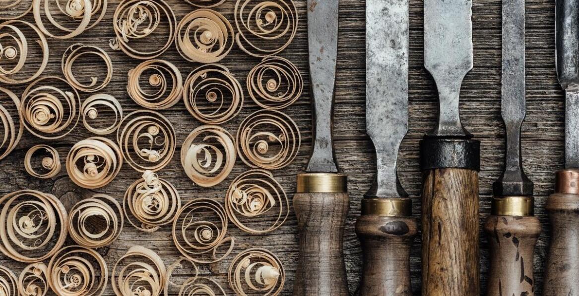 Jak dobrać odpowiedni materiał do grawerowania na Śląsku?