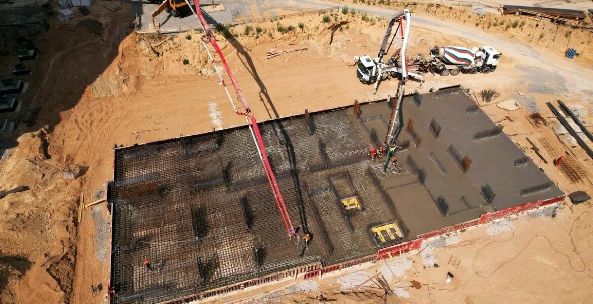 Zastosowanie nowoczesnych technologii w produkcji betonu towarowego przez firmę betoniarską