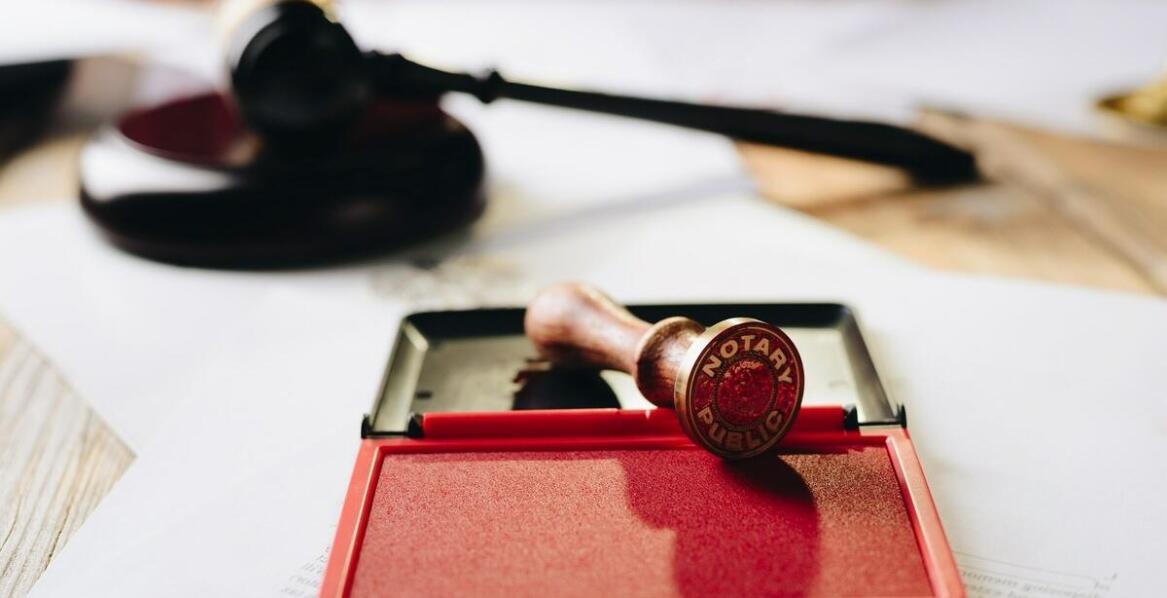 Prawo spadkowe: jak adwokat może pomóc w sporządzaniu testamentu?