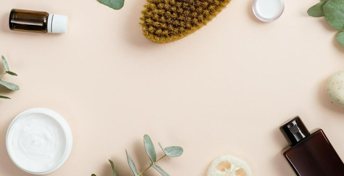 Porównanie różnych typów pędzli do maseczek – zalety wersji silikonowej