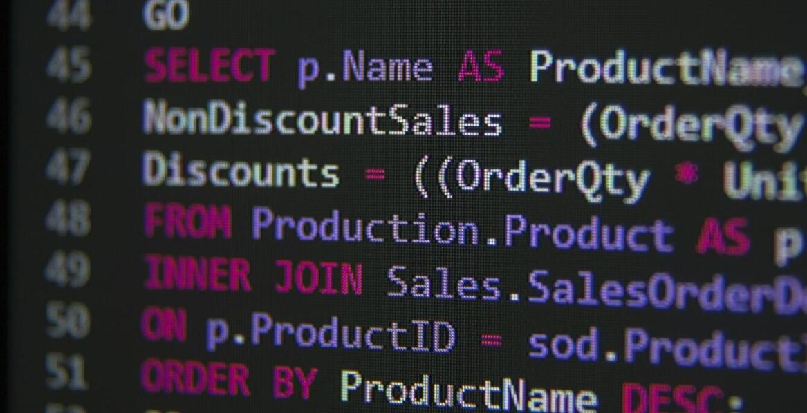 Jakie są najważniejsze zalety wykorzystywania języków MQL4 i MQL5?