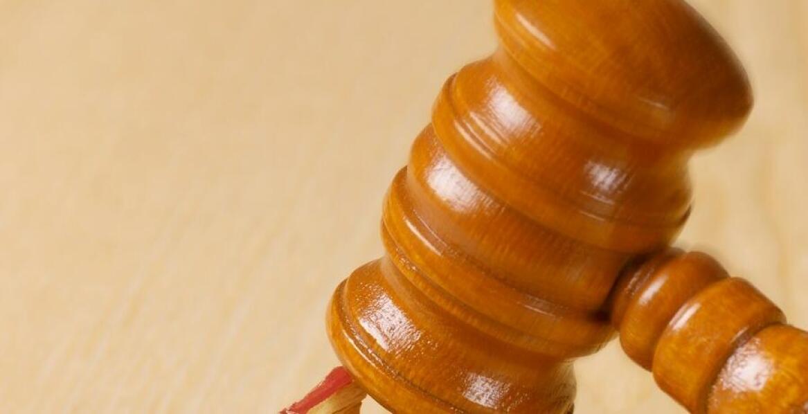 Jak porady prawne wspierają procesy związane z nieruchomościami?