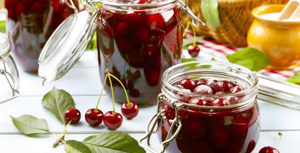 Czereśnia sadzonka – kluczowe wskazówki dla początkujących