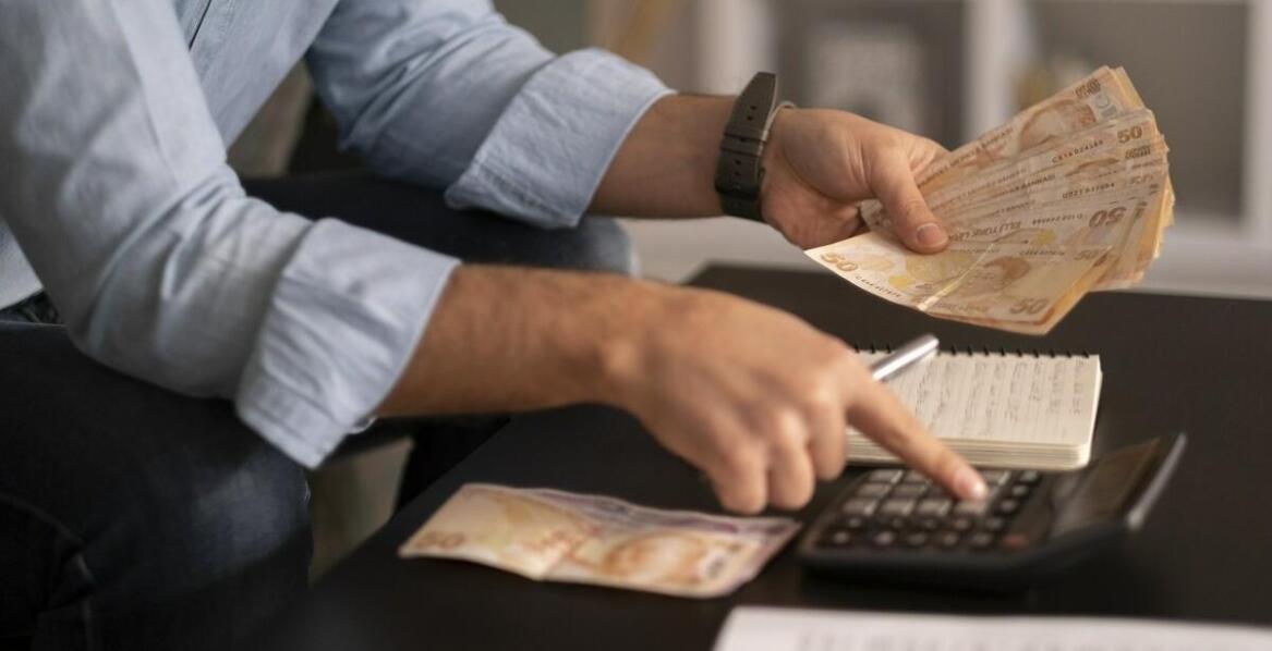 Zalety wymiany walut w kantorach dla osób fizycznych i przedsiębiorstw