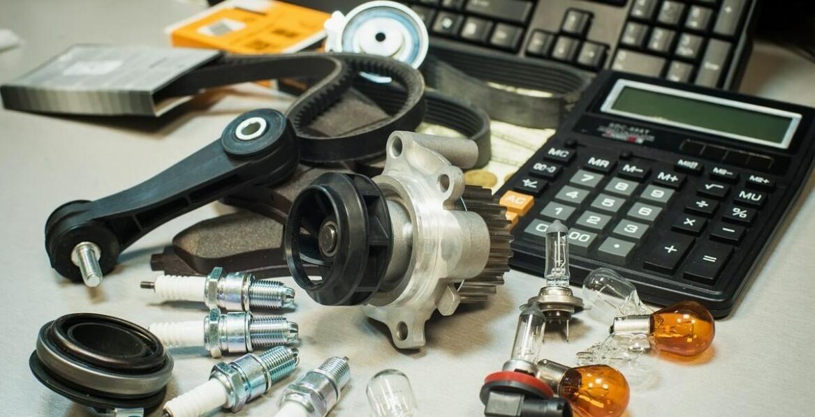 Szybka realizacja zamówień w sklepie z częściami do ciągników – jak to robimy?