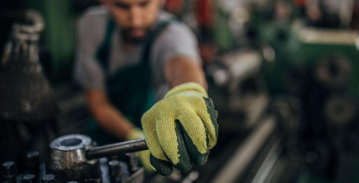 Jak wymienić frez do rozdrabniacza?