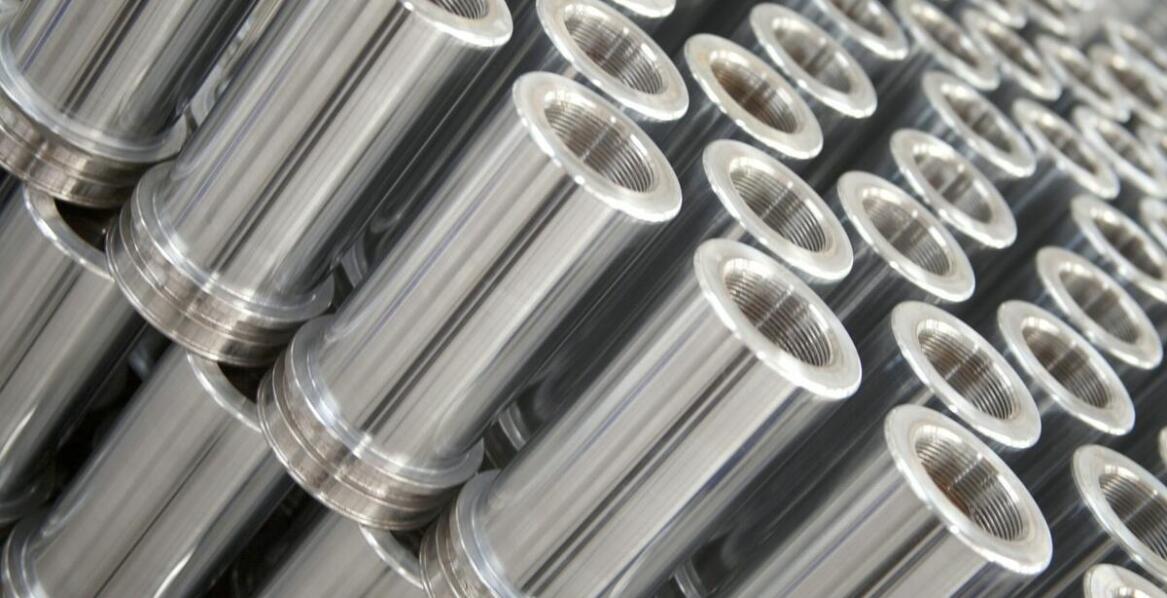 Tłoki do pomp płuczkowych – dlaczego jakość materiałów ma znaczenie?