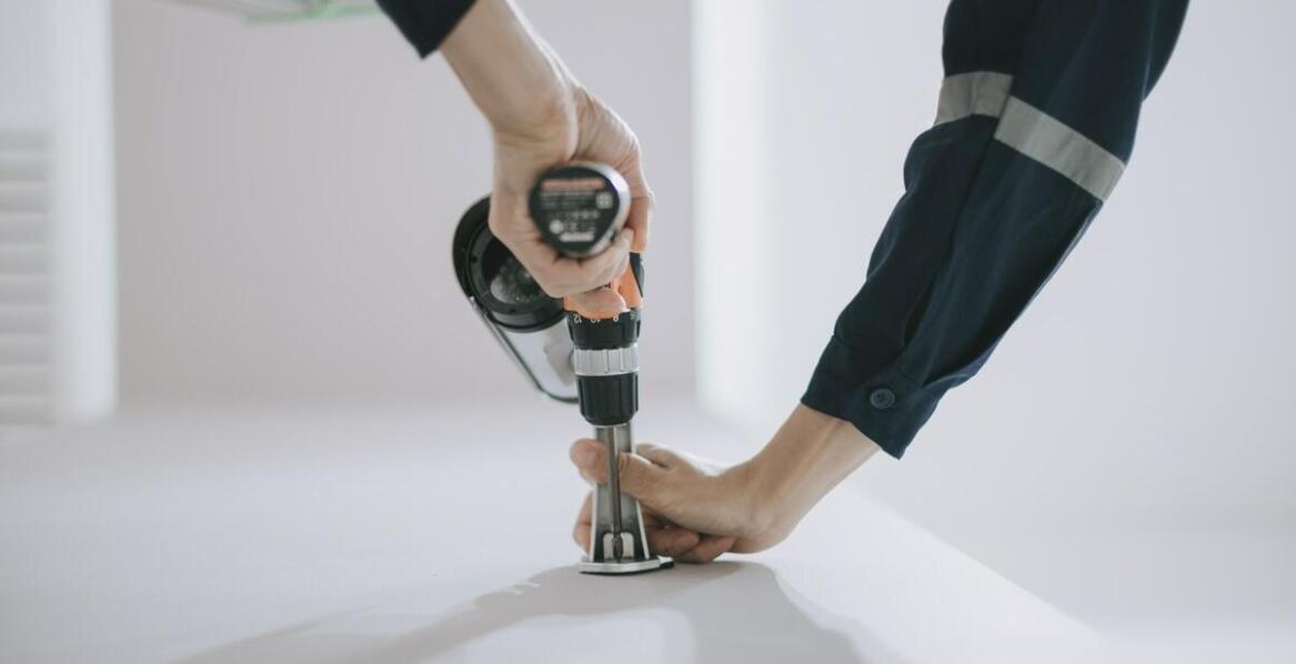 Jak testowanie wpływa na niezawodność hard case'ów?