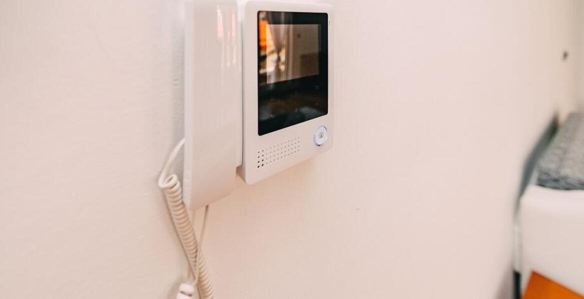 Domofony jednorodzinne z integracją mobilną – jak technologia zmienia codzienne życie?