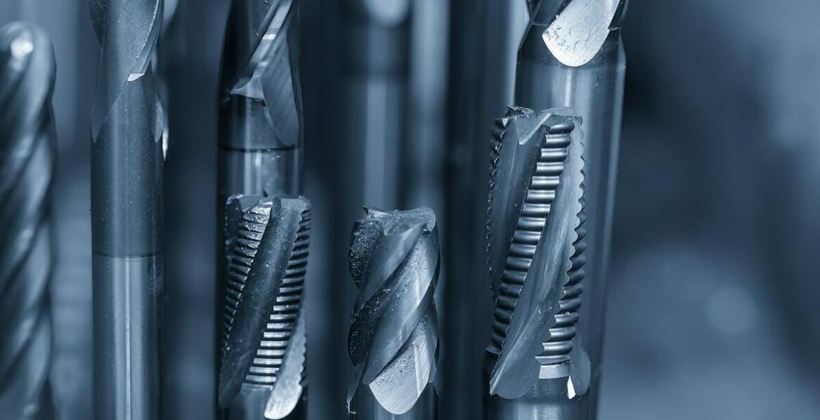 Wiertło stopniowe a optymalizacja procesów produkcyjnych