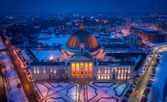 Bezpieczne i pełne atrakcji ferie zimowe w Lublinie dla najmłodszych