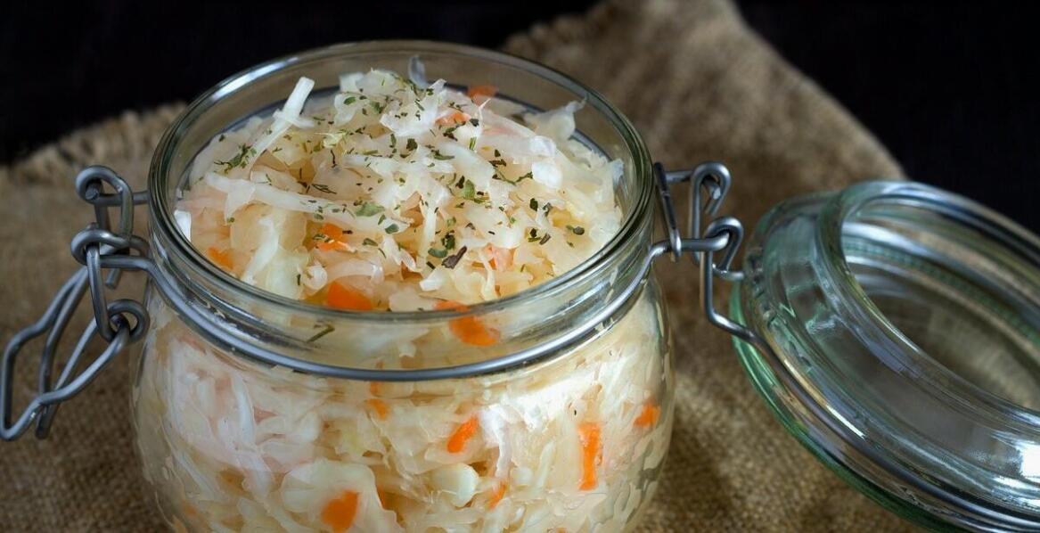 Jak zupka kimchi wprowadza egzotyczny akcent do codziennego menu?