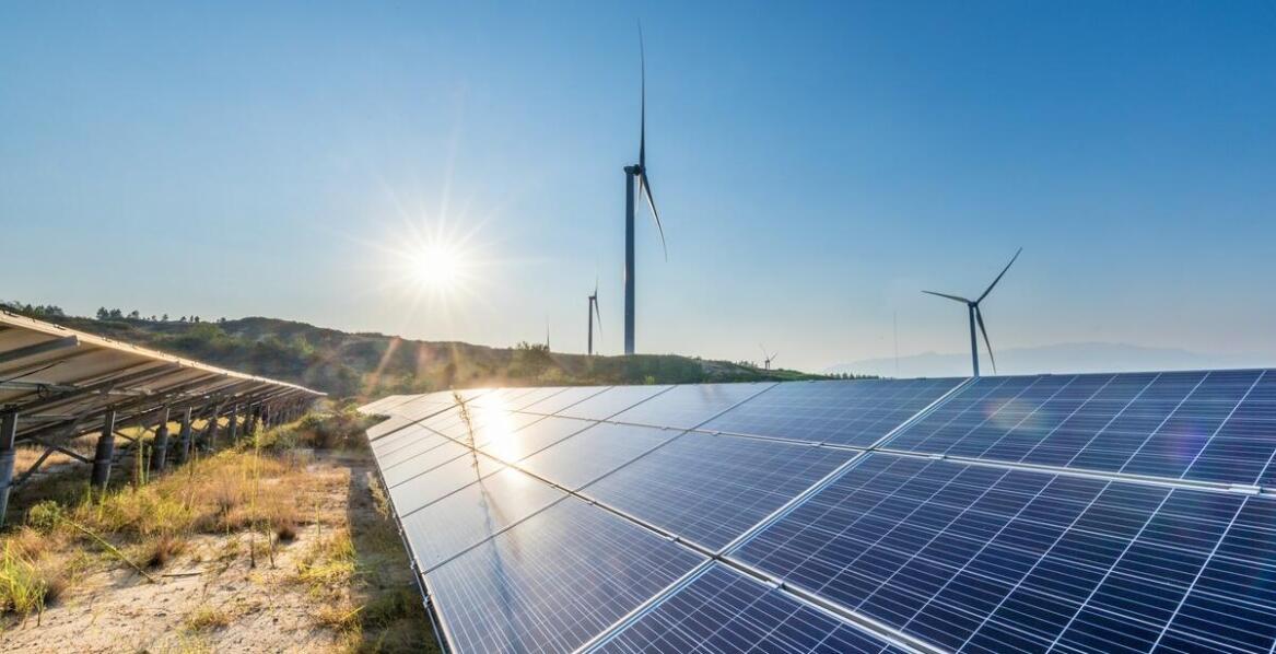 Jakie są kluczowe zalety korzystania z elektrochemicznych magazynów energii?