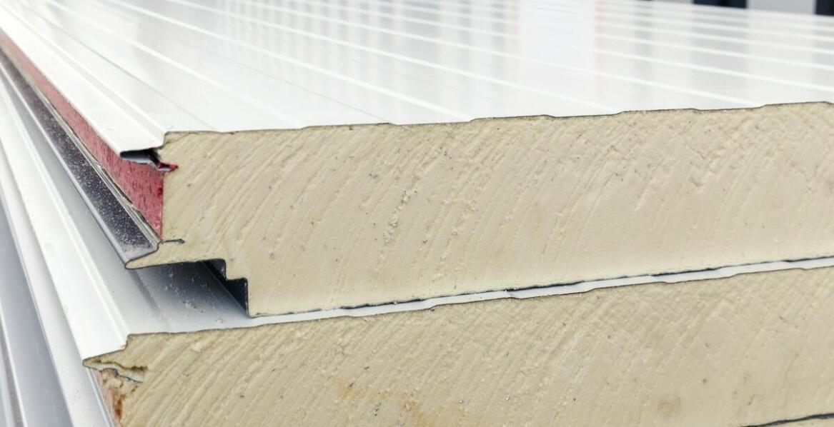 Właściwości termoizolacyjne styropianu fasadowego w nowoczesnym budownictwie