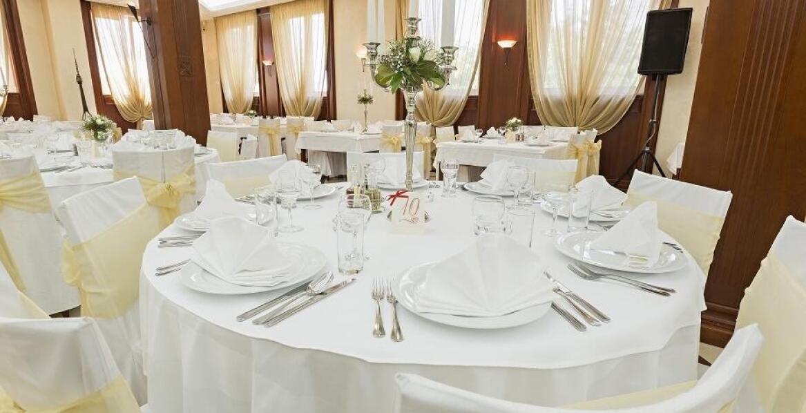 Dlaczego warto wybrać hotel gdańsk na organizację wesela?