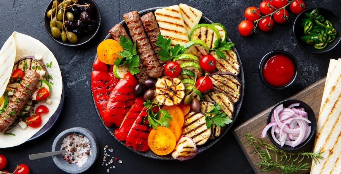 Muhammara jako dodatek do dań wegetariańskich i wegańskich