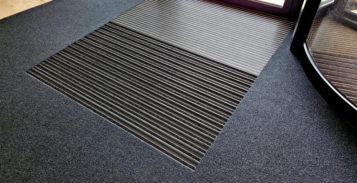 The Impact of Effective Cleaning Systems on the Quality of Indoor Entrance Mats