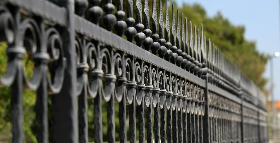 Trwałość i odporność na korozję - kluczowe cechy metalowych konstrukcji