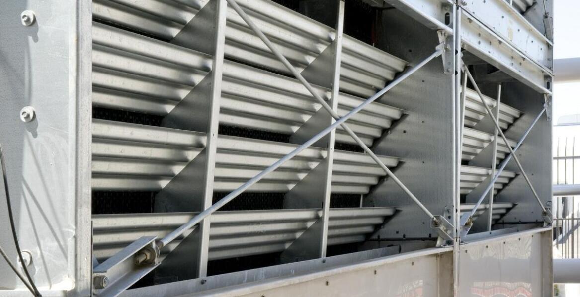 Współczesne technologie produkcji chłodnic hydraulicznych – co warto wiedzieć?