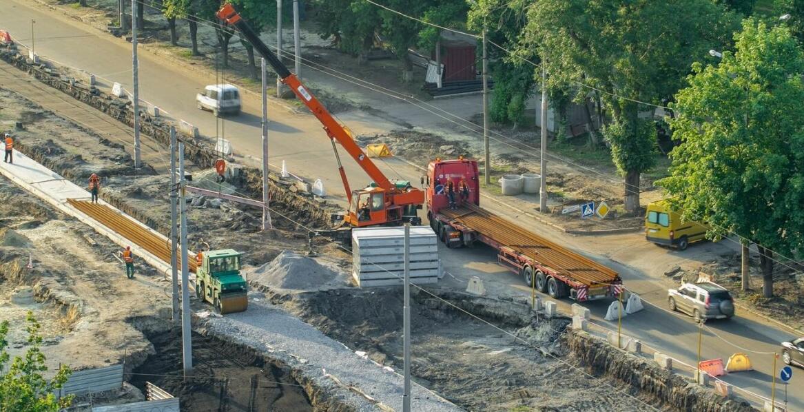 Znaczenie ubezpieczenia ładunków w transporcie pawilonów