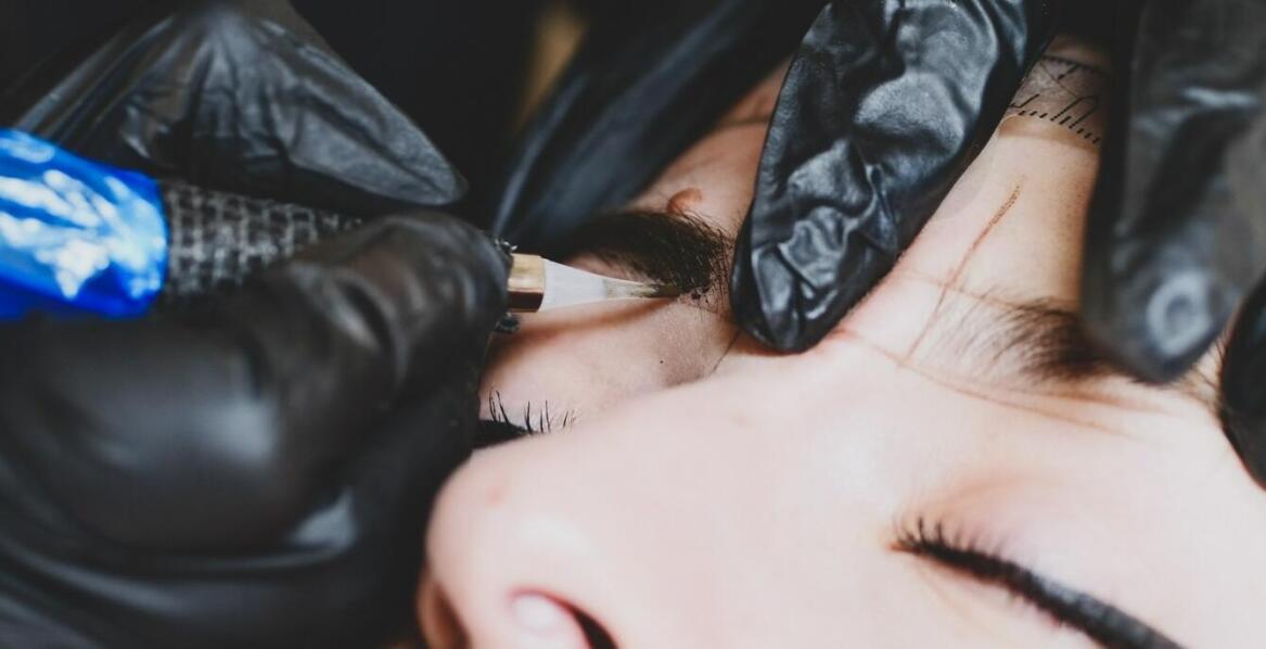 Dlaczego warto wybrać makijaż permanentny?