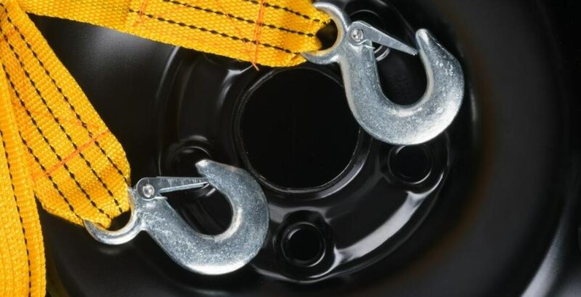 Jakie są kluczowe korzyści z używania pasów transportowych w logistyce?