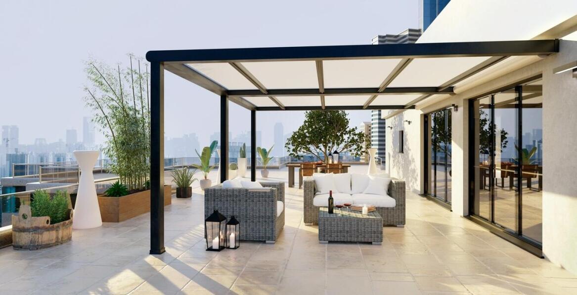 Integracja wanny spa zewnętrznej z aranżacją ogrodu