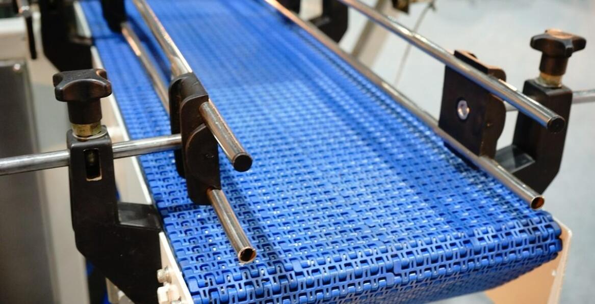 Die Rolle der gummierten Abstreifelemente in Fördersystemen