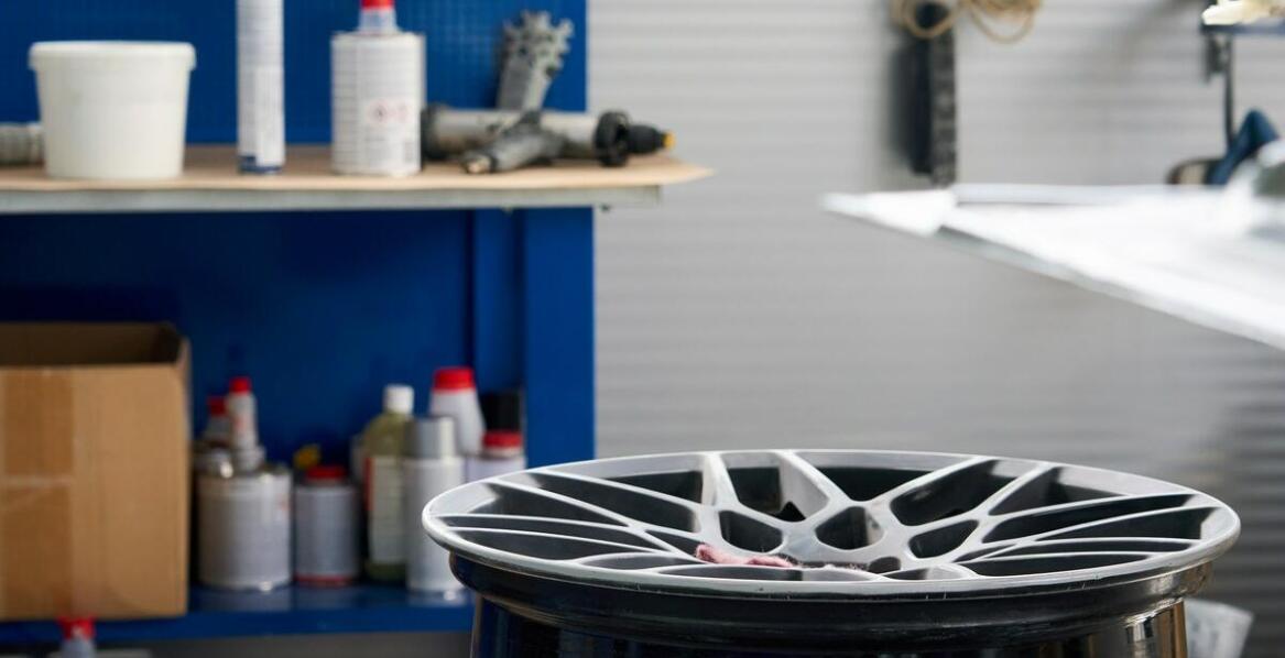 Jakie są najważniejsze aspekty estetyczne w malowaniu felg?